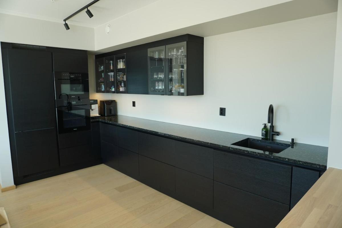 Spectacular 2 Bedroom 2 Bath - - Brand New In 2023 Apartamento *